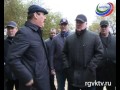 Рамазан Абдулатипов распорядился очистить прилегающие к трассе «Махачкала – Каспийск» территории